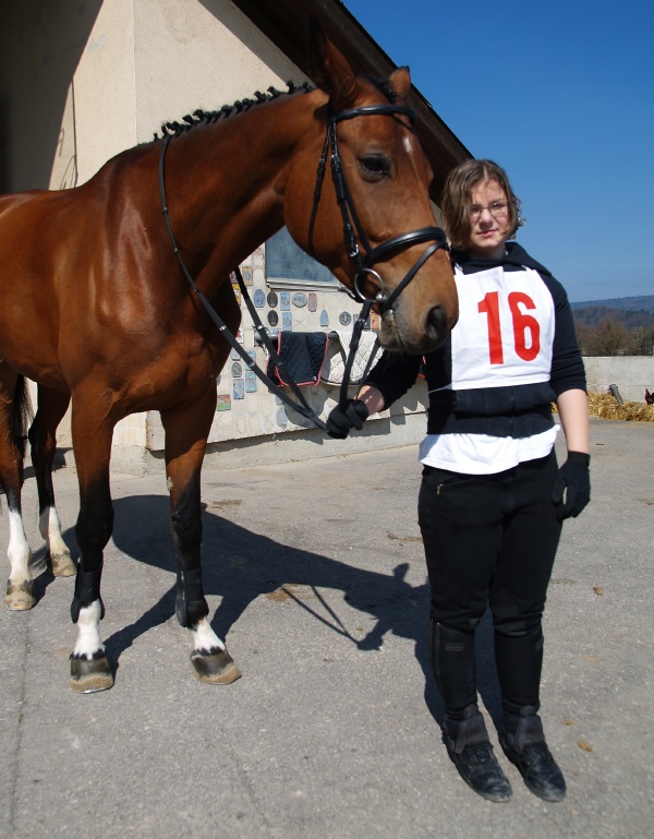 Brevetteilnehmer mit Pferd Weidhof20110320-68.jpg